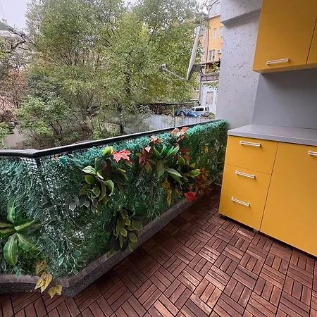 Martine Urban Apartment